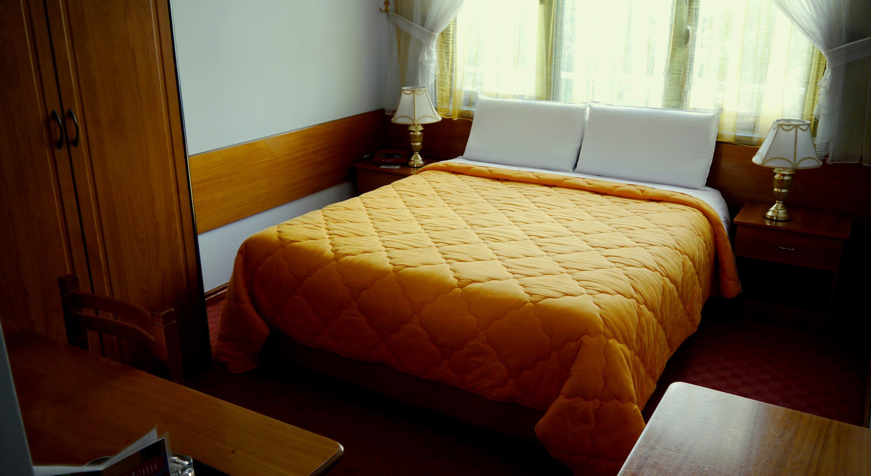Hotel Kruja 3*